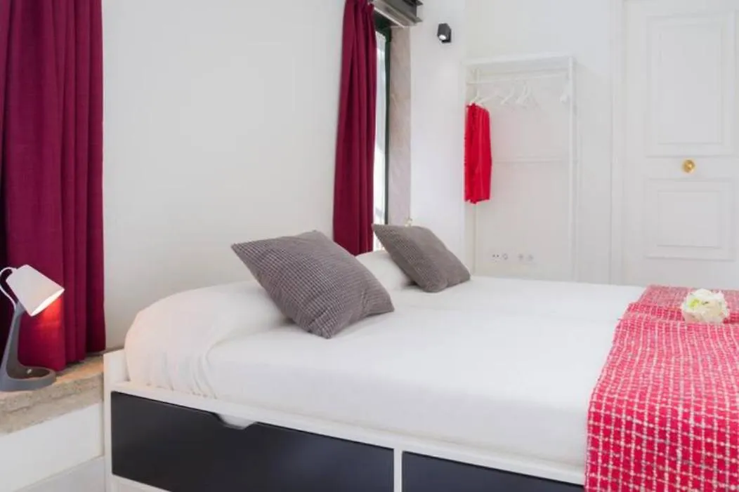 Daire Apartamento A Estrenar Frente A La Plaza De Espana Sevilla İspanya