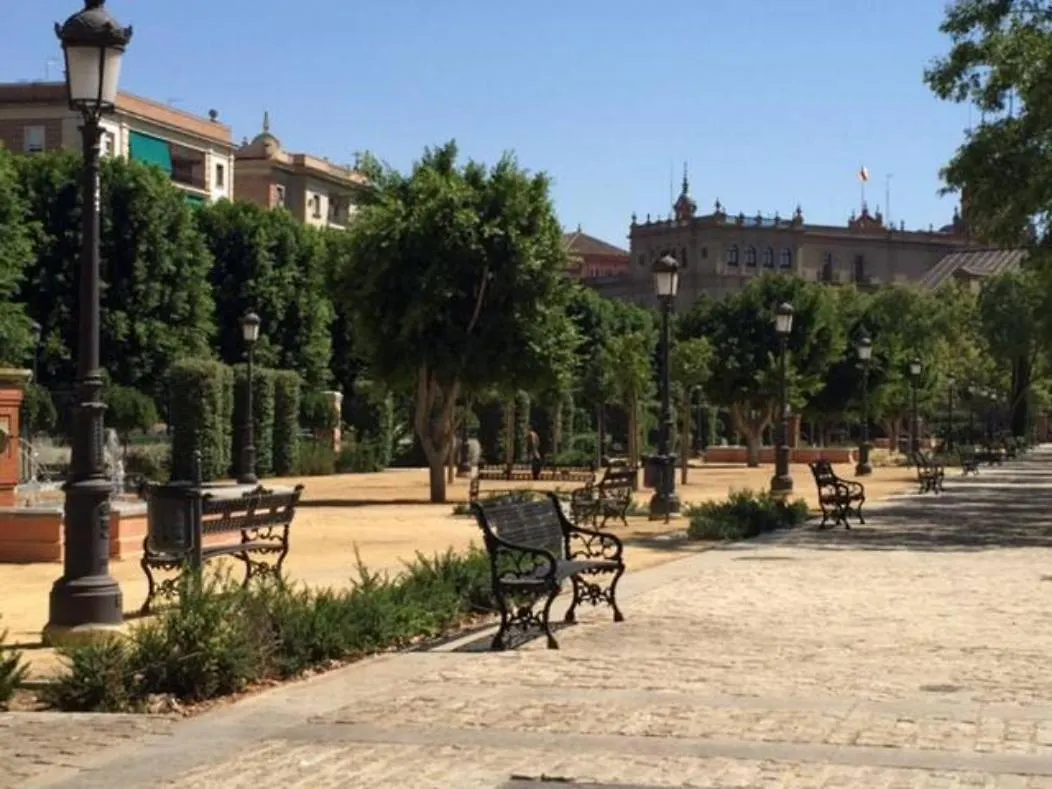 Daire Apartamento A Estrenar Frente A La Plaza De Espana Sevilla