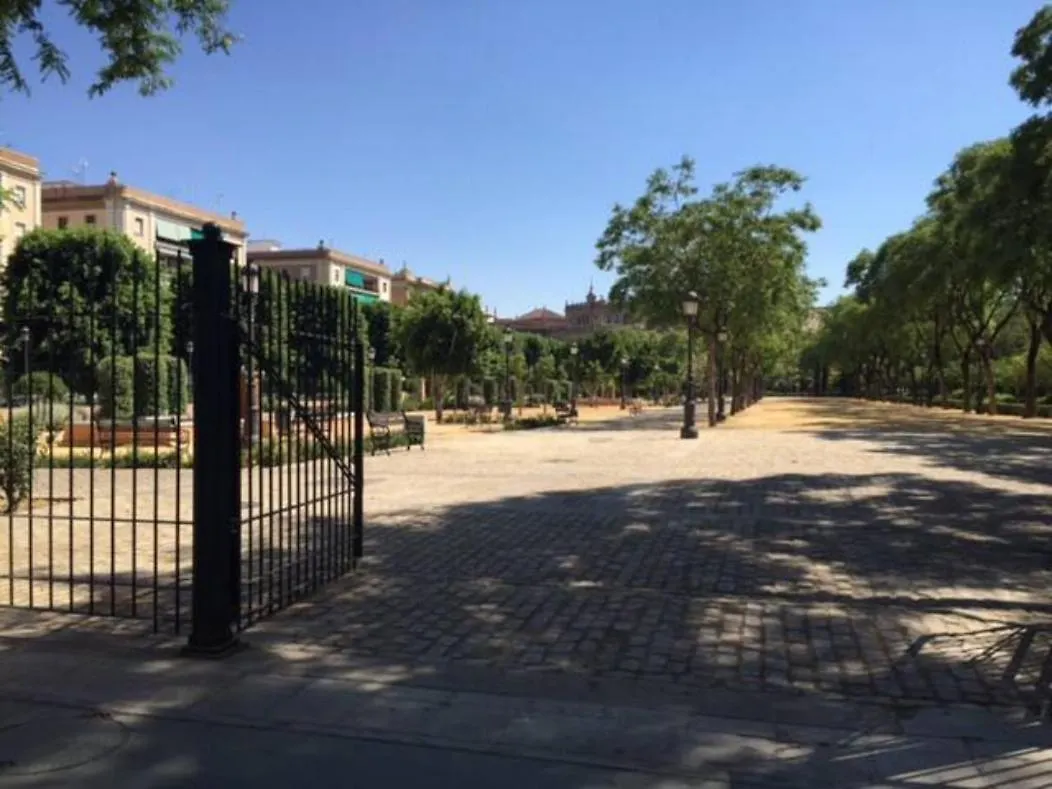 Apartamento A Estrenar Frente A La Plaza De Espana Sevilla İspanya